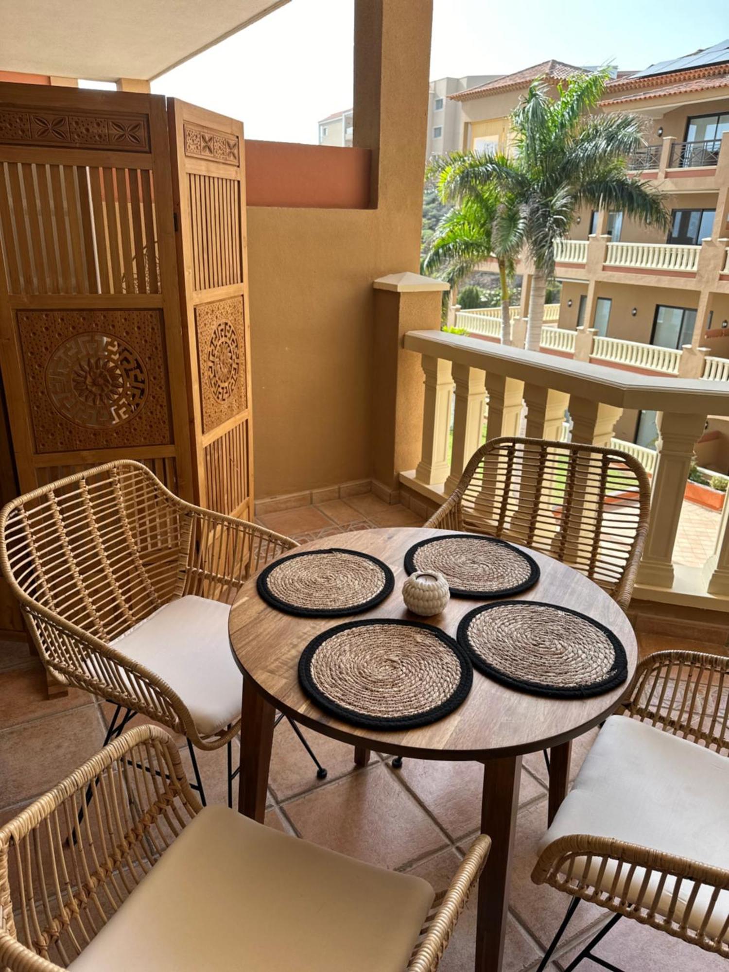 El Nautico Coral Suites San Miguel de Abona Ngoại thất bức ảnh